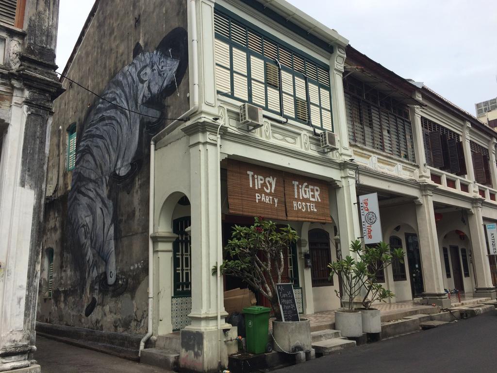 Tipsy Tiger Party Hostel George Town Exterior foto